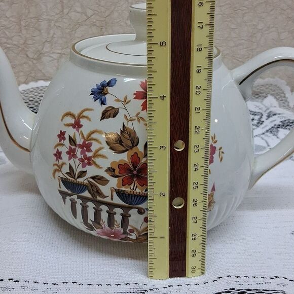 5 Pc Set Ellgreave Ironstone Teapot Plus 2 Sets Cups & Saucers - Picture 5 of 10